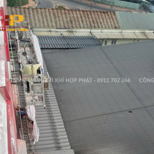 Công Trình Sàn Treo Gondola Tại Công Ty Cổ Phần Thực Phẩm Cholimex