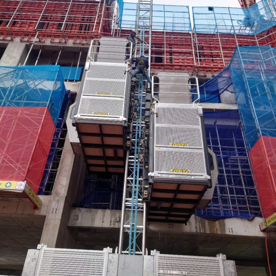 Cho Thuê Thiết Bị Vận Thăng Công Trình Chung Cư Quận 1