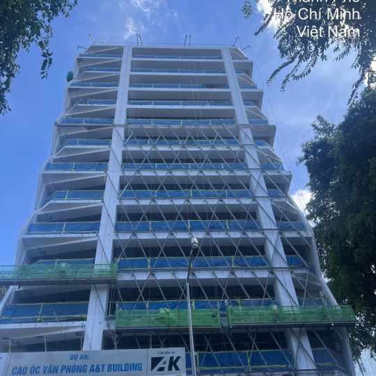 Cho Thuê Sàn Treo Gondola Tại Cao Ốc A&T Building – Dự Án Thực Hiện Bởi Hợp Phát